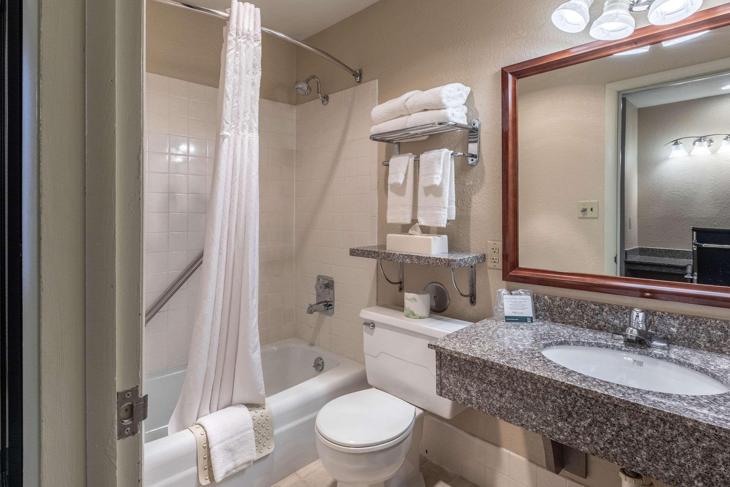 Quality Inn Восау Екстер'єр фото